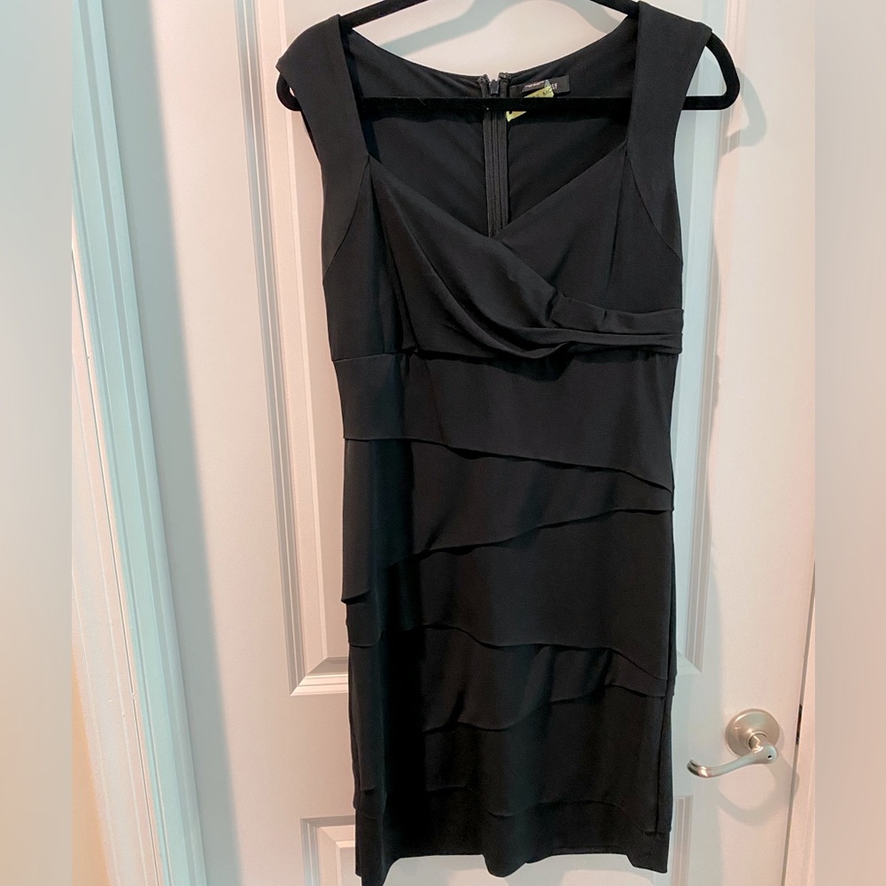 Black dress, White House/Black Market